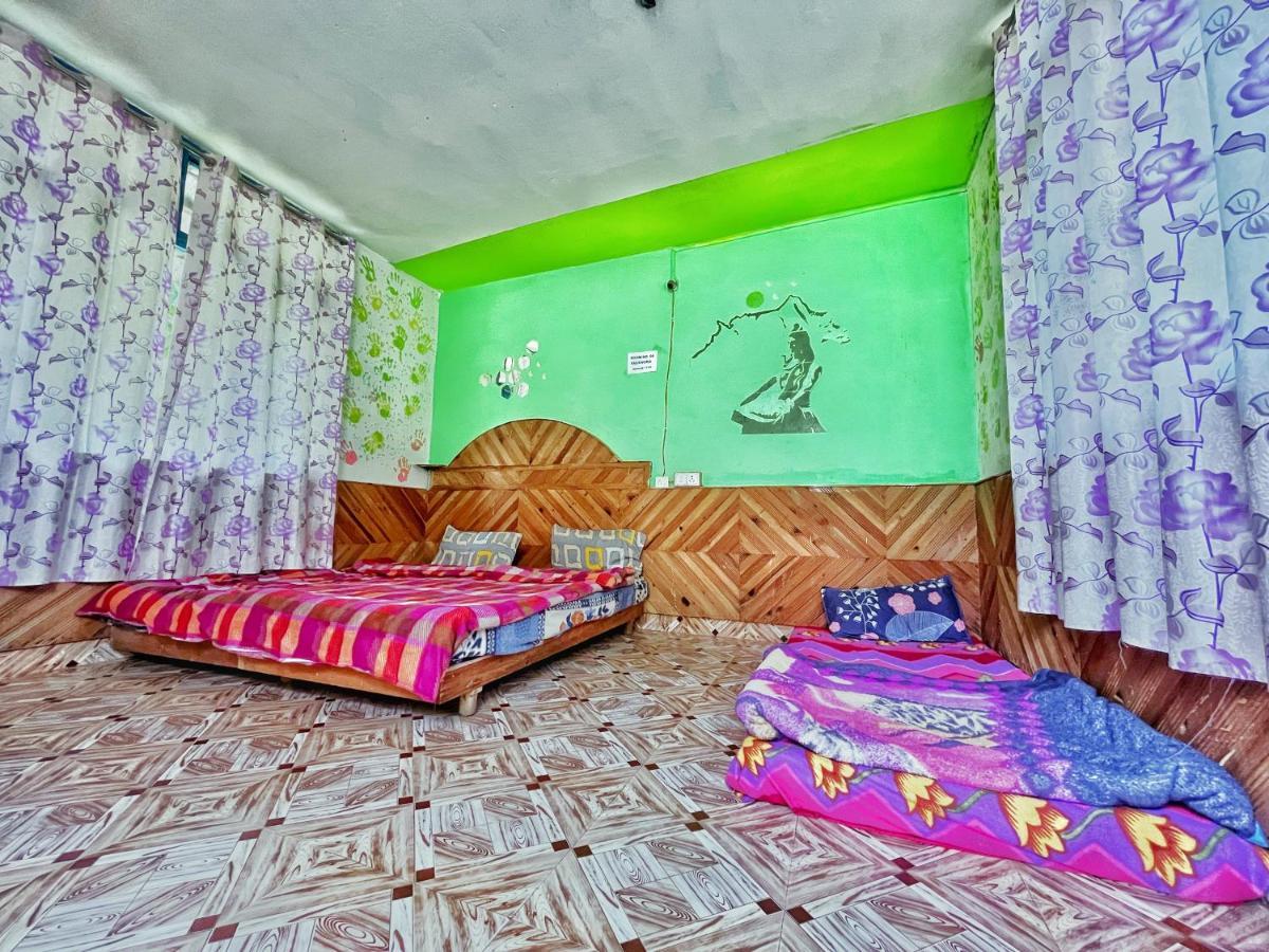 Memoir Homestay Kasol Buitenkant foto
