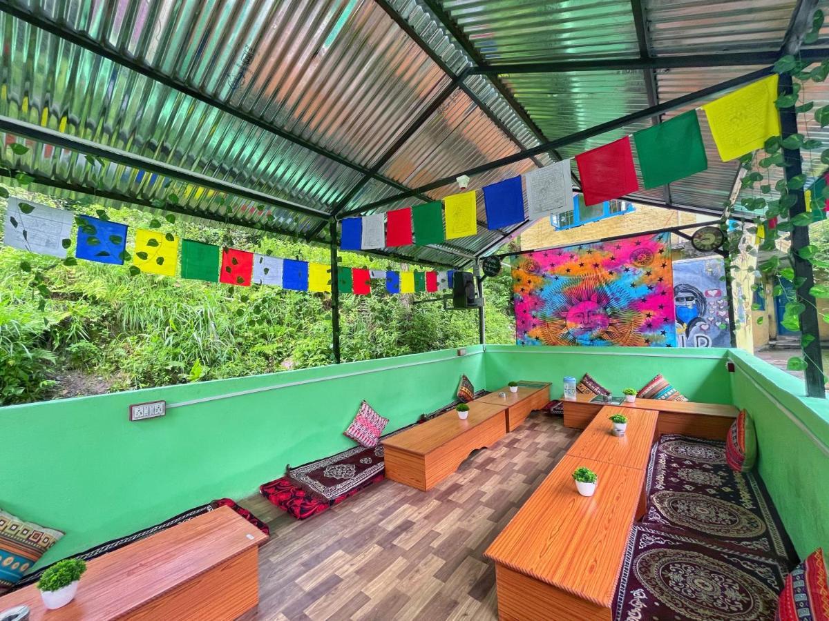 Memoir Homestay Kasol Buitenkant foto