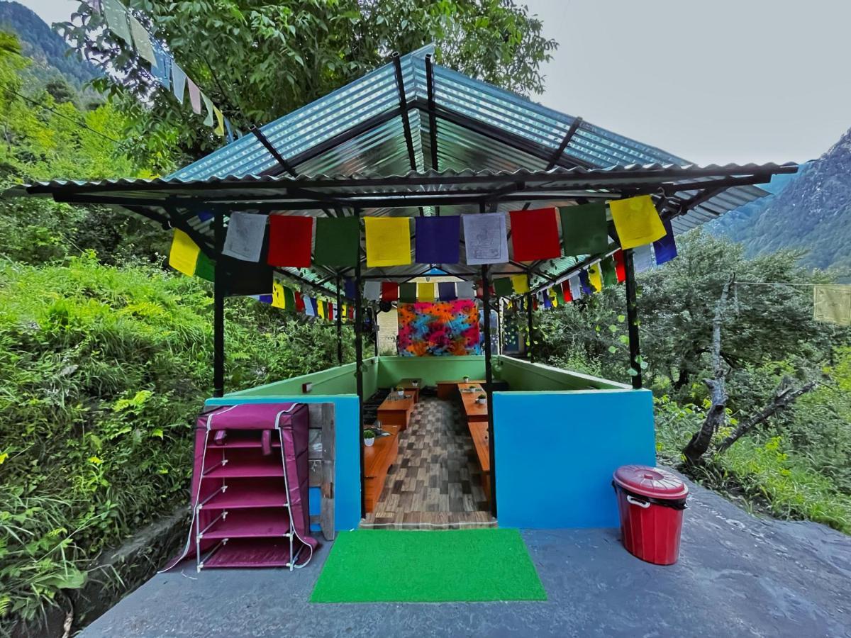 Memoir Homestay Kasol Buitenkant foto