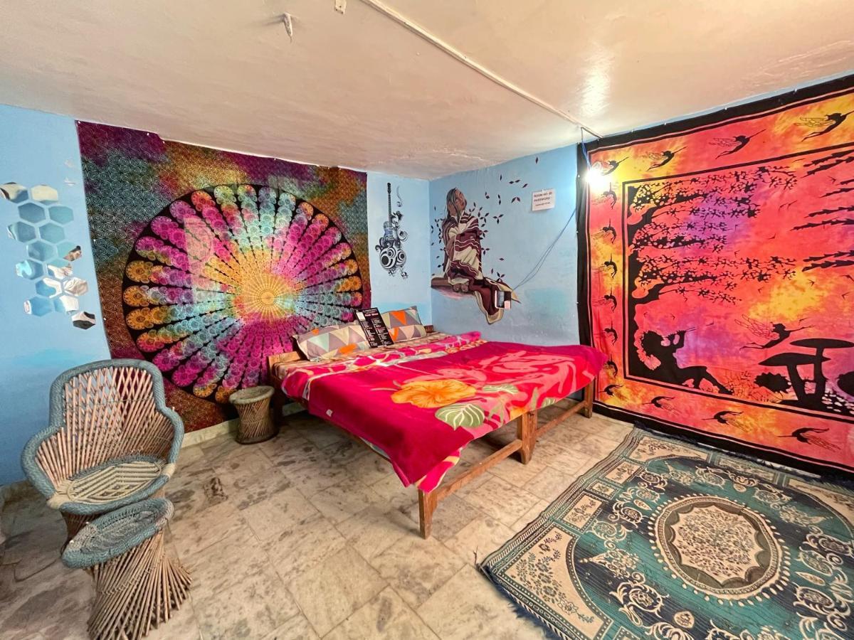 Memoir Homestay Kasol Buitenkant foto