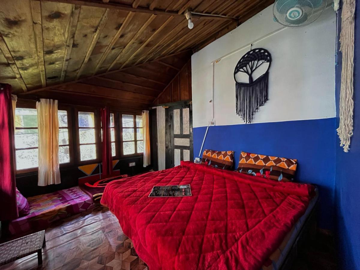 Memoir Homestay Kasol Buitenkant foto