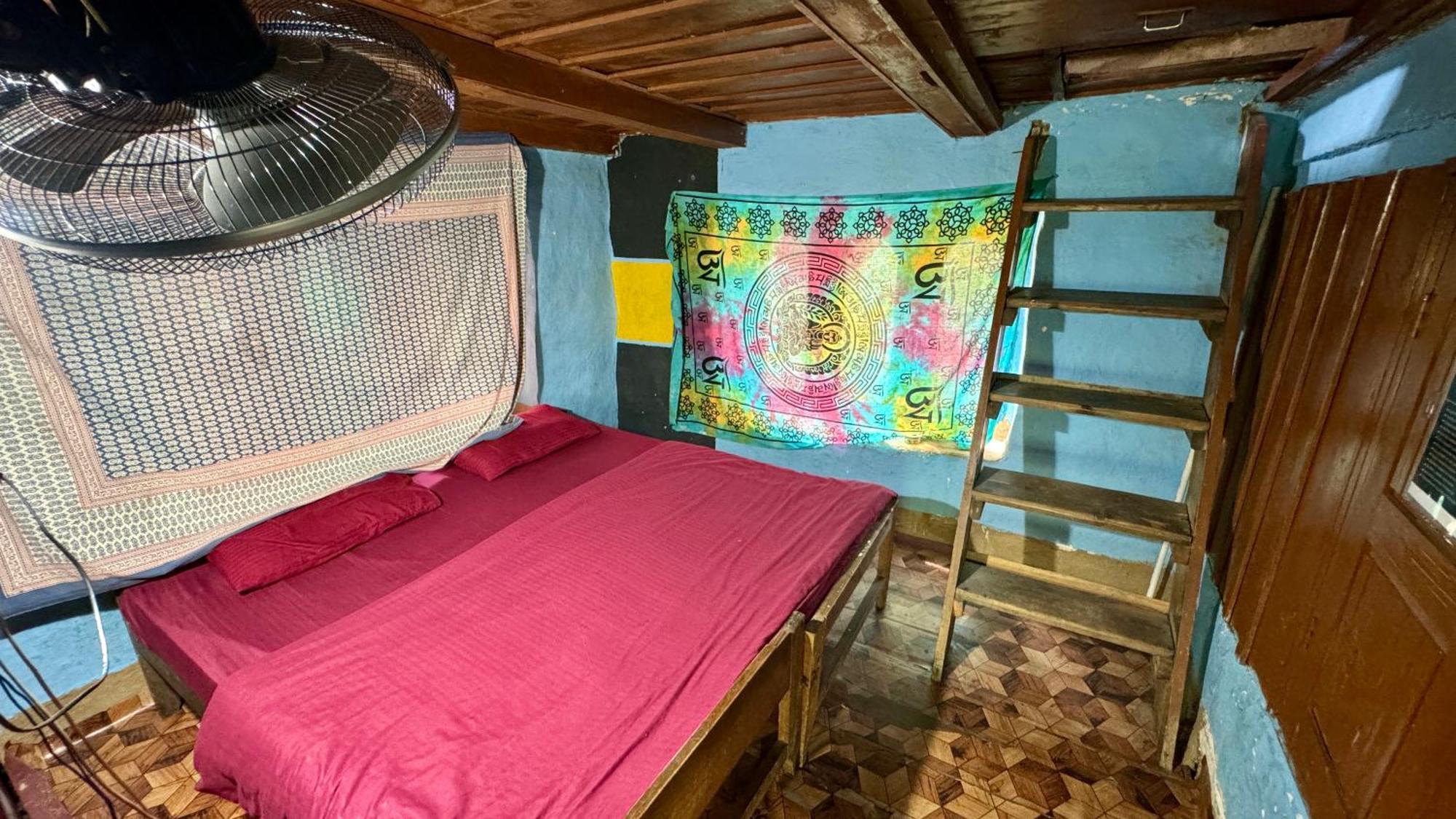 Memoir Homestay Kasol Buitenkant foto