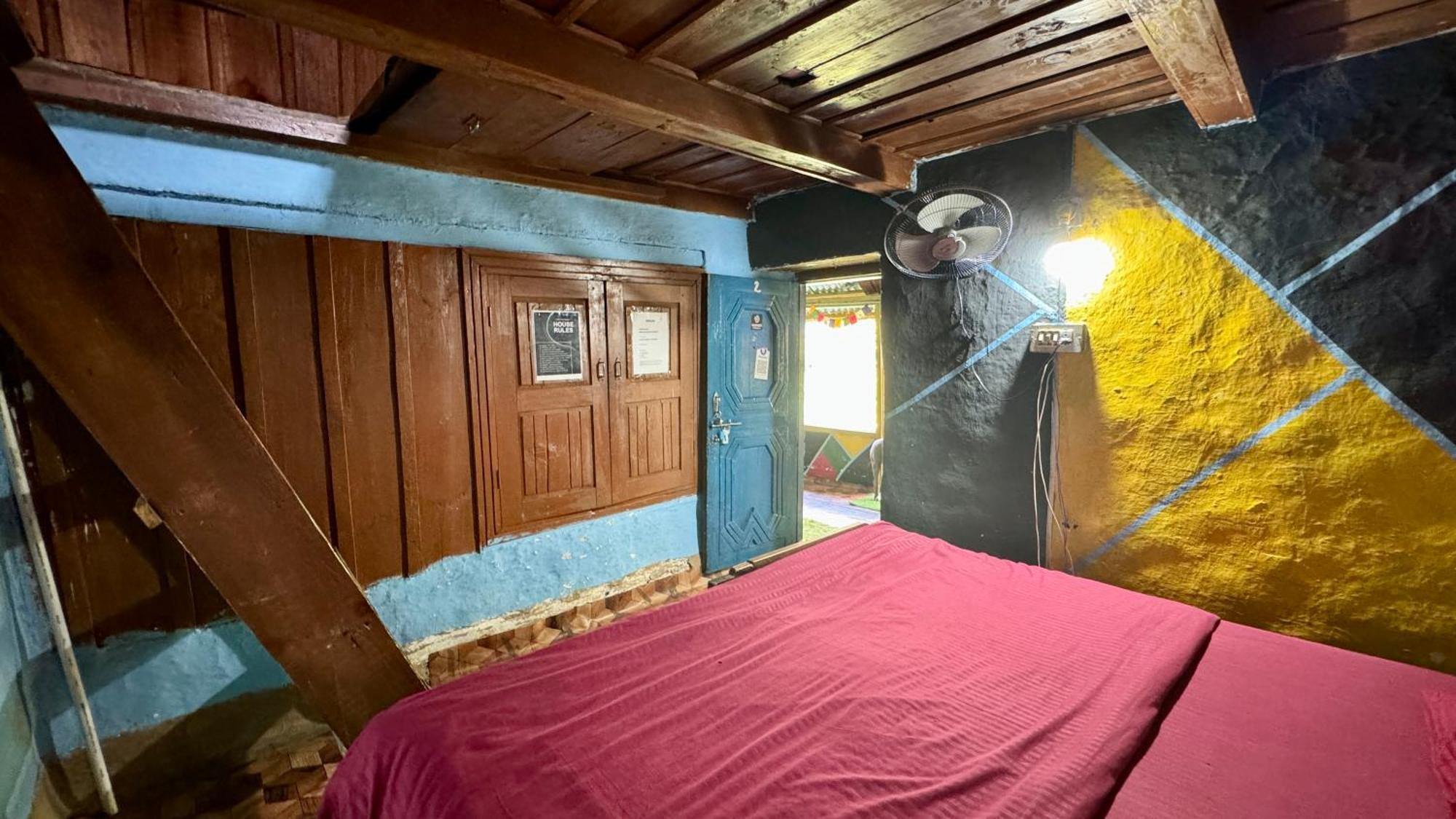 Memoir Homestay Kasol Buitenkant foto